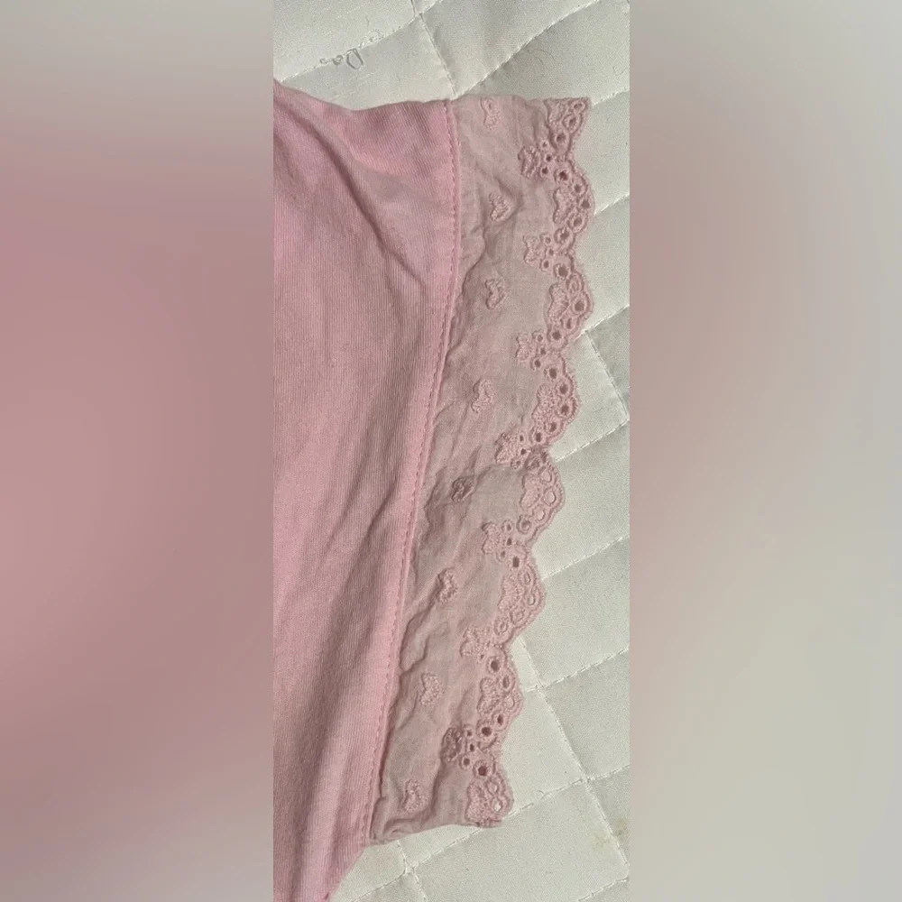 Peter Alexander “J’adore Paris” Eiffel Tower short sleeve eyelet ruffle sleeve M
